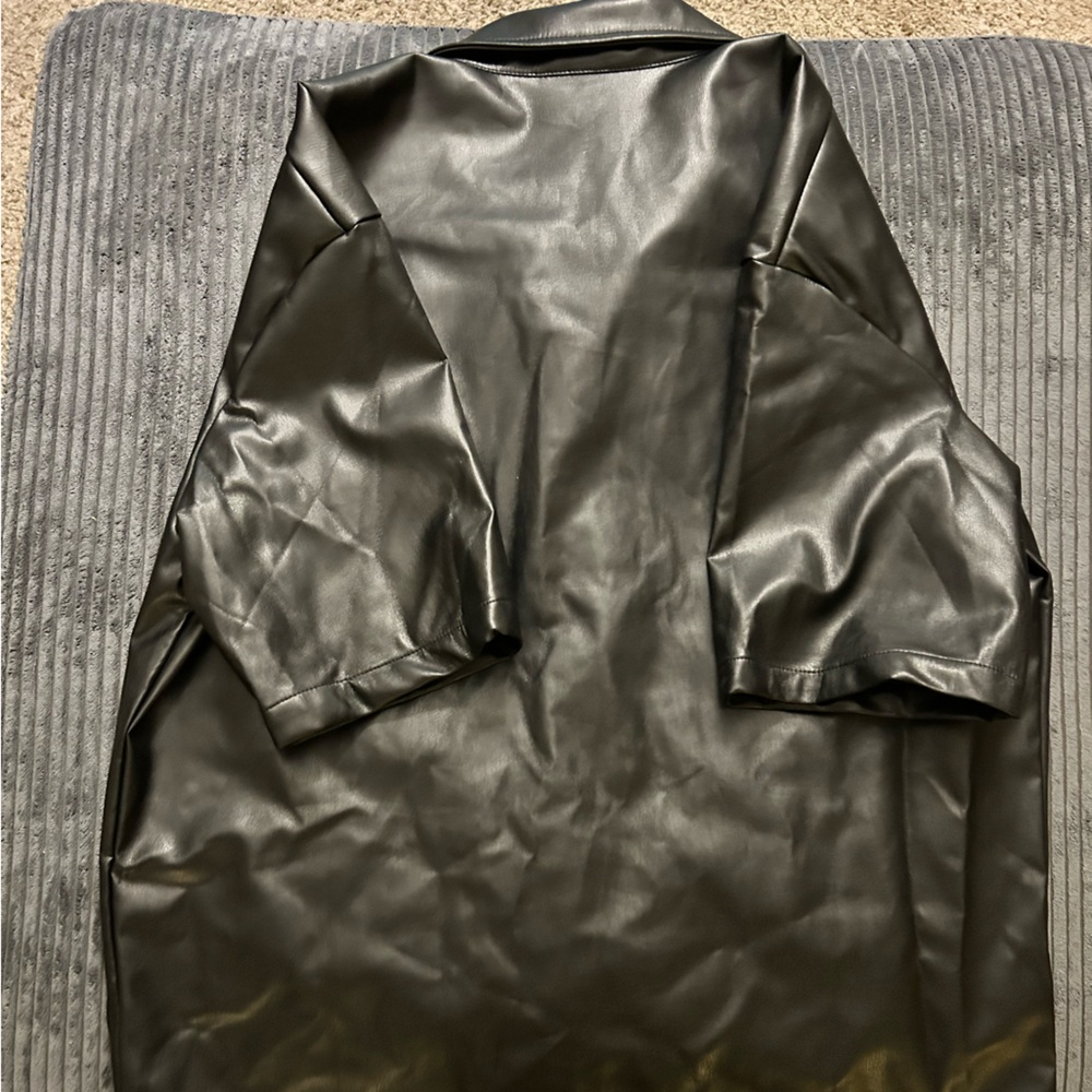 Black Faux Leather Outfit - Picture 2 of 4